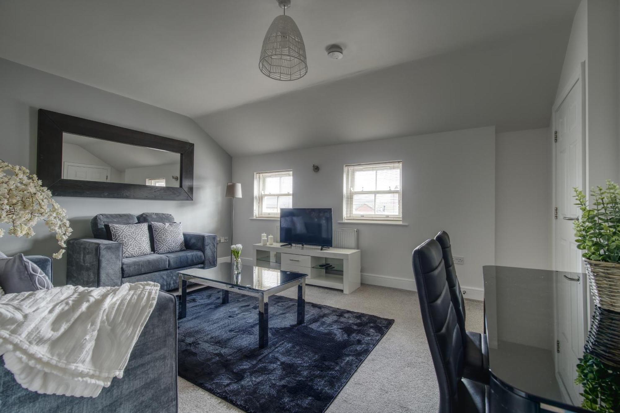 #St Georges Court By Derbnb, Spacious 2 Bedroom Apartments, Free Parking, Wi-Fi, Netflix & Within Walking Distance Of The City Centre Derby Exterior photo